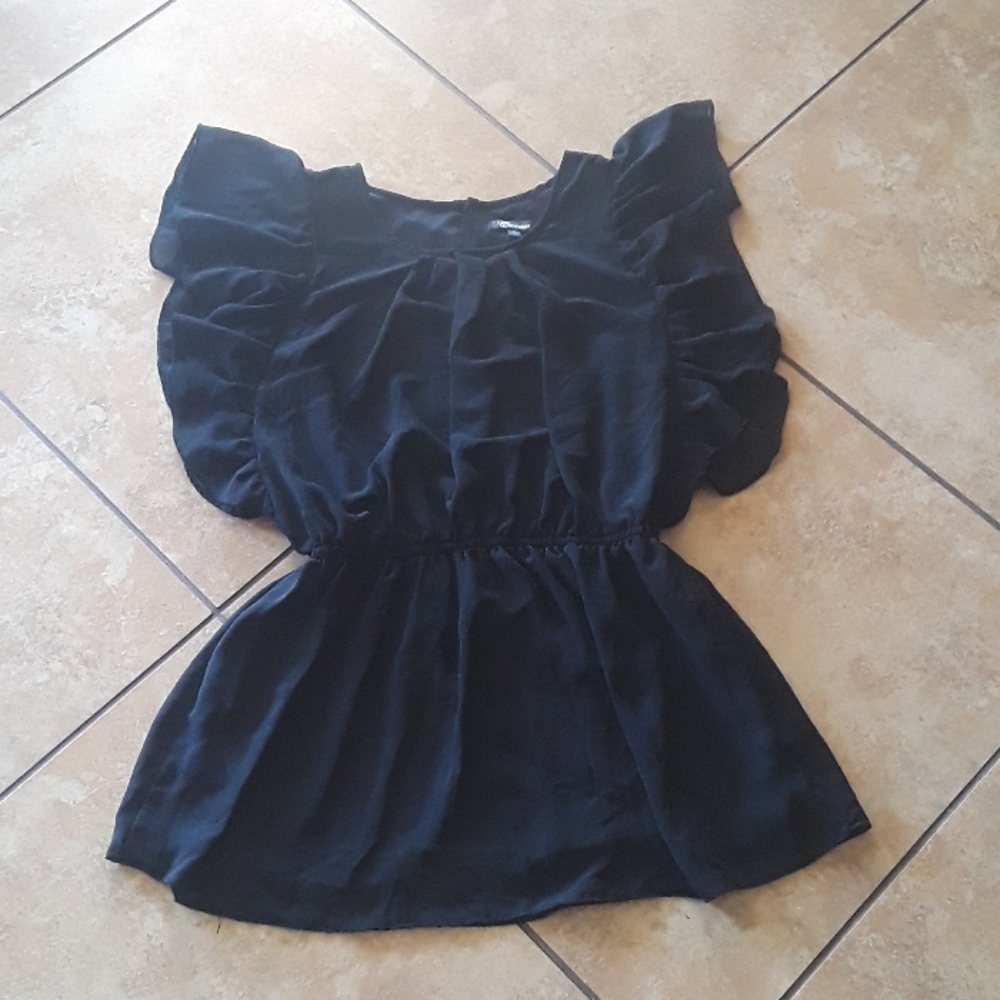 COUNTESS sheer top